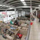 Además del riesgo contra incendios, los comerciantes indican que hay goteras y otros desperfectos.