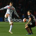 Joao Rojas (i) lleva varios años en el fútbol del exterior.