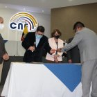 El Comité Nacional de Debates elaboró 64 preguntas divididas en 64 grandes temáticas.