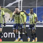 Enner Valencia (13), delantero ecuatoriano del Fenerbahçe, fue pieza clave en su conjunto.