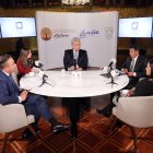 Diálogo. El presidente Lenín Moreno y el ministro de Gobierno Patricio Pazmiño hablaron ayer de seguridad.