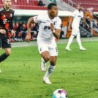 El ecuatoriano se afianzó en la mitad de la cancha del equipo alemán, tuvo un bien rendimiento pero no le alcanzó