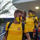 Javier Burrai y Mario Pineida llegando al sitio de concentración torera en suelo manabita.