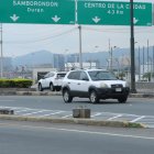 Benjamín Rosales. En el parterre apenas han dejado la base de una luminaria.