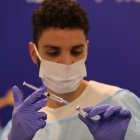 Análisis preliminares en Israel muestran alta efectividad de la vacuna de Pfizer
.