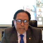 Carlos Ortega, uno de los integrantes del Comité de Transparencia, en rueda de prensa.