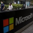 Microsoft señaló que esta idea es previa a las salvaguardas y revisiones que implementan para que el desarrollo de la Inteligencia Artificial siga parámetros éticos, como hacen otras grandes empresas tecnológicas.