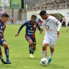 Olmedo tuvo una mala campaña en 2020. Se salvó del descenso.