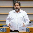 Manú Pineda es el eurodiputado de la Izquierda Unida española quien, según Pita, ha emitido declaraciones a favor de Andrés Arauz.