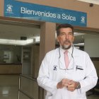 El doctor Guido Panchana, director de Medicina de Solca de Guayaquil.