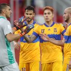Los jugadores de Tigres celebran el pase a las semifinales del Mundial de Clubes.