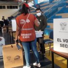 Referencial: Las Juntas Receptoras del Voto en el inicio de las elecciones.