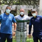 Gustavo Alfaro observa hasta los partidos de pretemporada. Estuvo en el protagonizado entre Liga de Quito y Universidad Católica.