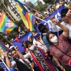 Simpatizantes de Pachakutik protestaron en el exterio del centro de mando del Consejo Nacional Electoral.