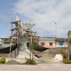 La obra. Está ubicada en el centro del malecón del balneario. La estructura no ha sido terminada.