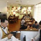 El restaurante La Canoa cerró tras casi medio siglo funcionando.