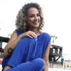 Este jumper fue diseñado por su mamá. De él dice que es versátil, perfecto para eventos en la mañana, como desayunos y primeras comuniones, pero también para una cena si se lo combina con tacones. La abertura en la espalda le da un toque más sensual.