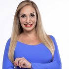 Está certificada en Life and Entrepreneur Coaching, por la institución ILC Academy.