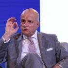 El candidato vicepresidencial pidió disculpas por expresiones en una entrevista.