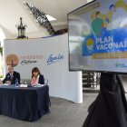 Juan Carlos Zeballos en rueda de prensa acerca de a distribucion de las vacunas Pfizer.