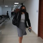 Diligencia. Angélica Porras, del Colectivo Acción Jurídica Popular asistió a la audiencia en el Complejo Judicial Norte.