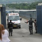 Operativo. La Policía tuvo que intervenir para que se retome el control de los cuatro centros carcelarios.