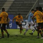 Barcelona va ganando el partido.