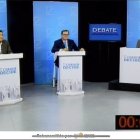 Profesores universitarios y dirigentes sociales hicieron preguntas al aspirante a vicepresidente por Unes.