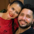 Nicolás con su madre Rocío.