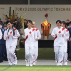 Las campeonas del Mundial femenino de fútbol 2011 comienzan el relevo.