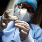 Vacunados contra la covid-19 no dejan de ser humanos ni pierden sus derechos.