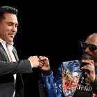 Anuncio. De la Hoya dio la noticia el viernes en Las Vegas, junto al rapero Snoop Dogg.