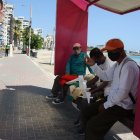 Los artesanos en Salinas se quedaron con sus mercaderías que esperaban vender durante el feriado.
