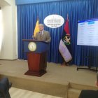 Venta. El ministro de Defensa Oswaldo Jarrín anunció el miércoles la venta directa de tres helicópteros Dhruv.