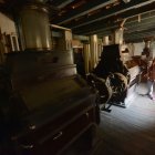 La maquinaria traída al país en el siglo XIX para el procesamiento del trigo aun se encuentra dentro del edificio del molino.