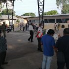 A lo largo de la arteria se ubican distintos colegios y escuelas por lo que agentes de la Agencia de Tránsito y Movilidad (ATM), cerraron algunos tramos.