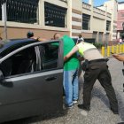 El operativo que realiza la Policía Nacional realiza en la mañana del jueves 15 de abril alrededor del Mercado Central.