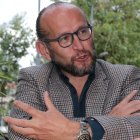 Nació en 1966. Es narrador, dramaturgo y editor. Ha colaborado con medios dentro y fuera del país. Entre sus obras están los ensayos ‘Presencias de Teresa de la Parra’, ‘Frankenstein de Mary Shelley’ y las obras de ficción ‘El contrato’ y ‘La sonrisa hueca del señor Horudi’.