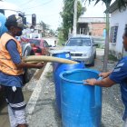 Algunas zonas de Durán deben abastecerse con tanqueros.