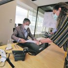 Durante la semana pasada, Guillermo Lasso mantuvo reuniones de tyrabajo con varios de sus colaboradores.

Agencia (ag-extra)