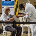 En cuatro puntos de Guayaquil se vacuna en cuatro puntos distintos.