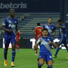 El Bombillo ganó su segundo duelo al hilo tras derrotar a Técnico Universitario en el Capwell.