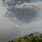 Panorama en San Vicente y Granadinas tras la erupción del volcán La Soufriere.