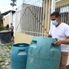 En la ciudadela Maldonado, el agua llega solo dos horas tres veces a la semana.