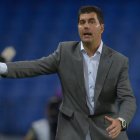 Ismael Rescalvo se mostró contento con la victoria de Emelec en Argentina.