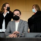 Christoph Metzelder (c), exjugador del Real Madrid, durante su juzgamiento por posesión de pornografía infantil