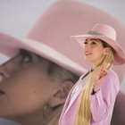 En la imagen un registro de la cantante estadounidense Lady Gaga, quien ofreció medio millón de dólares a los ladrones por recuperar a sus perros.