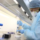 En en laboratorio de la UESS se detectaron los casos de las distintas variantes.
