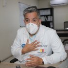 El ministro de Salud, Camilo Salinas, en entrevista con EXPRESO.