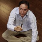 Cueva tiene experiencia en organismos multilaterales. Trabajo en el FMI como representante en Bolivia.